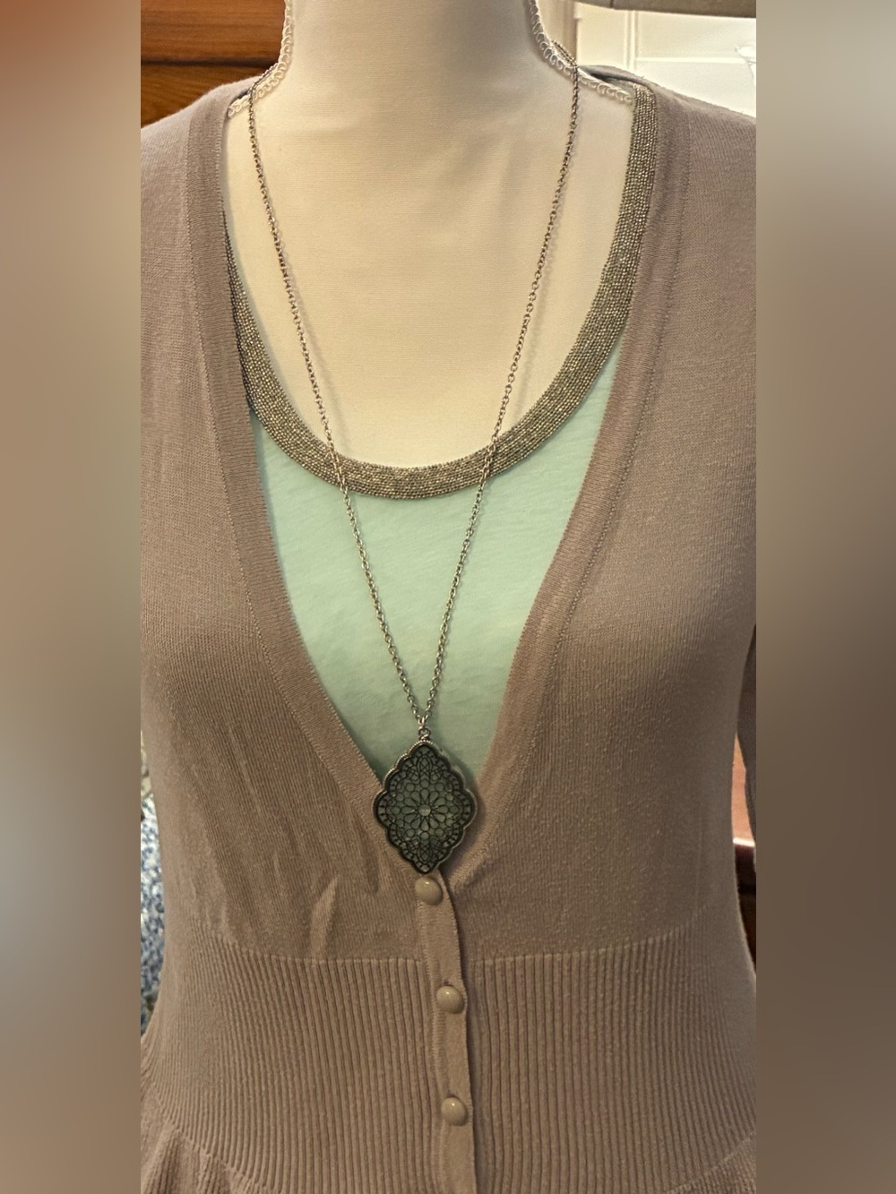 Delicate Filigree Pendant Necklace in Teal & Silver with Adjustable Chain